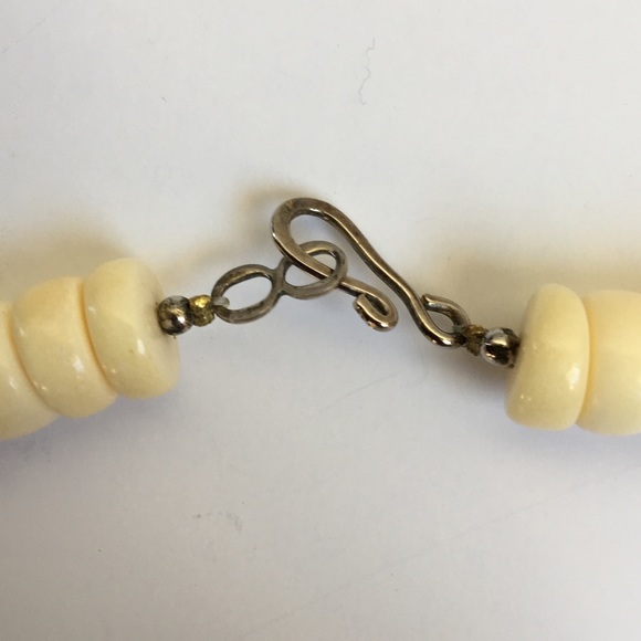 Vintage Boho Statement Necklace with Iridescent Disk - Picture 5 of 8